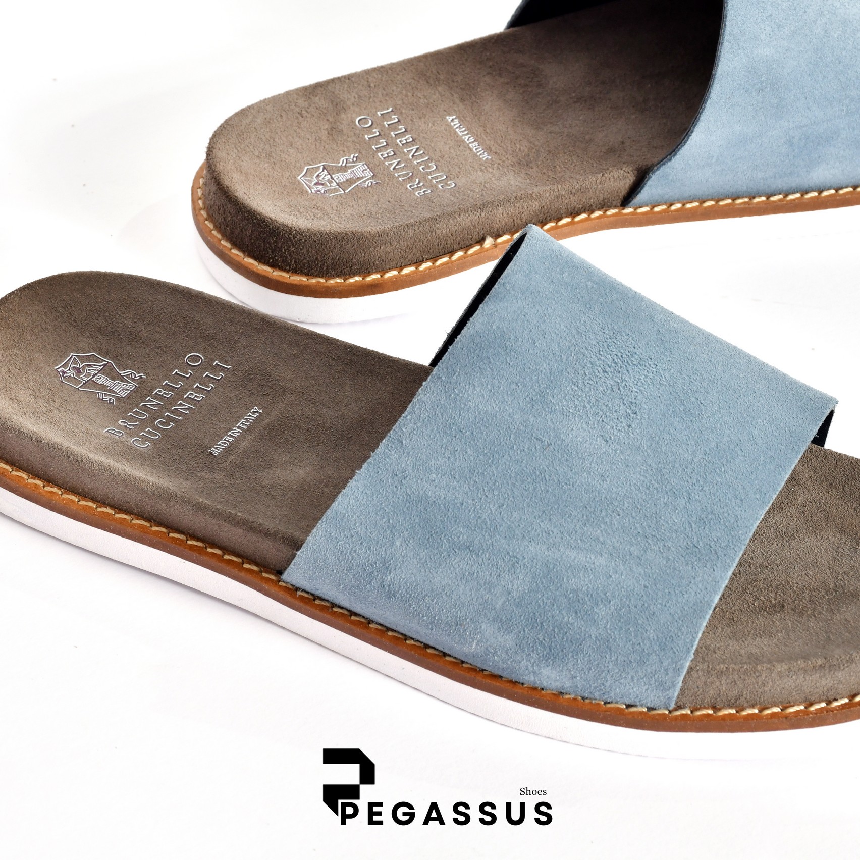claquettes_washed_suede_slides