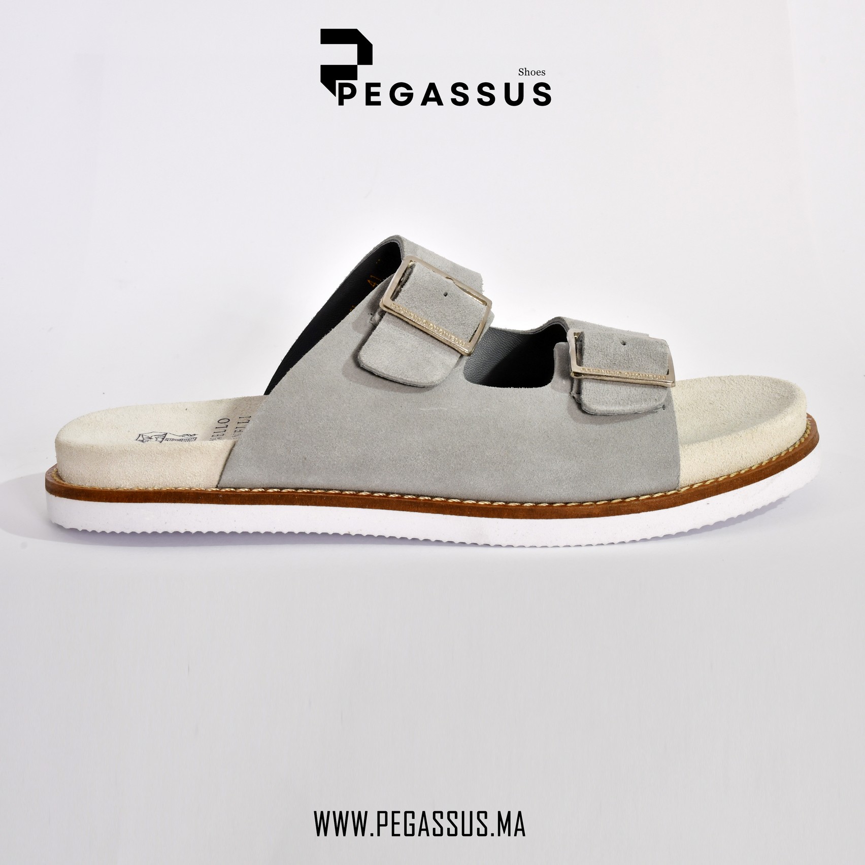 Washed suede urban slides